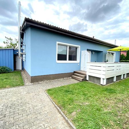 Kapitaens-Bungalow Am See Gohren-Lebbin Bagian luar foto